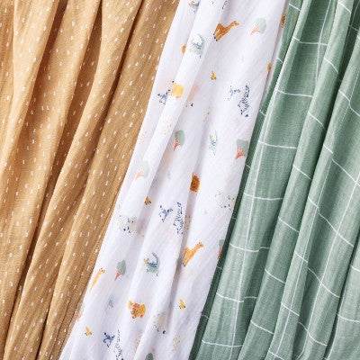  Muslin Swaddle Baby Blanket - Safari Dashes - 3pk - Cloud Island™