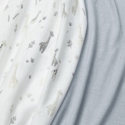  Fitted Jersey Crib Sheet - Cloud Island™ Giraffes/Dark Gray 2pk