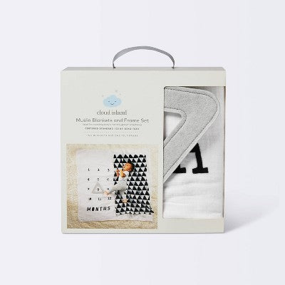  Muslin Blankets With Felt Frame Triangle - Cloud Island™ White/Black