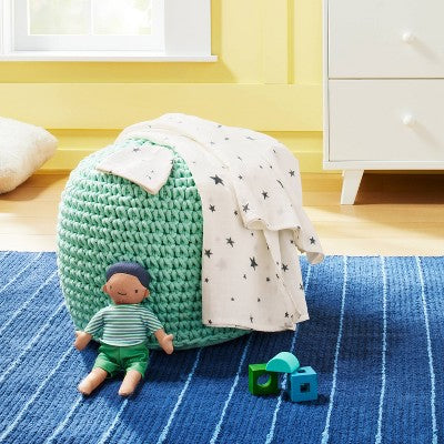  Hospital Muslin Swaddle Baby Blanket And Hat Gift Set - Cream And Gray Stars - 2pk - Cloud Island™