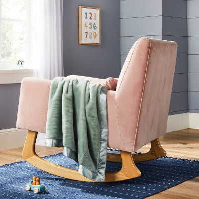  Solid Satin Edge Plush Blanket - Green - Cloud Island™
