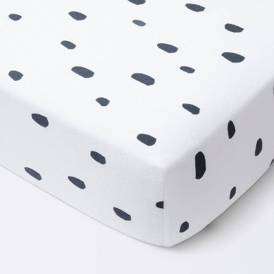 Dash Marks Crib Fitted Sheet - Cloud Island™ White/Gray