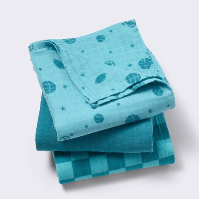  Muslin Swaddle Baby Blanket - Sports - 3pk - Cloud Island™
