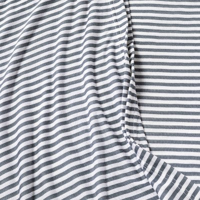 Jersey Swaddle Blanket Stripe - Cloud Island™ White/Gray