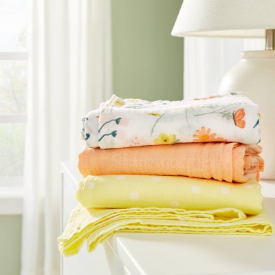  Muslin Swaddle Blanket - Cloud Island™ Garden Floral - 3pk