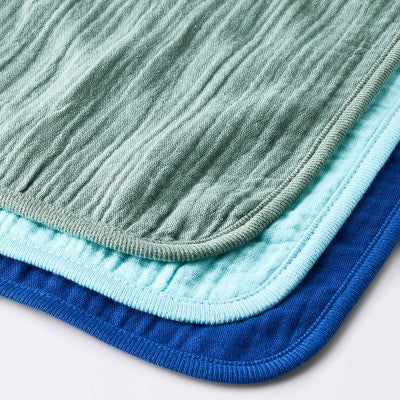  Baby Boys' Layette Gifting Bundle - Cloud Island™ Blue