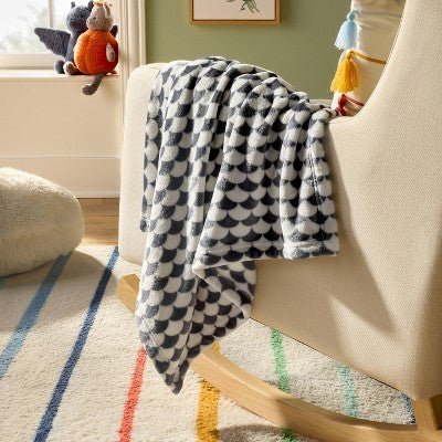  Black And White Scallop Halloween Baby Blanket - Cloud Island™
