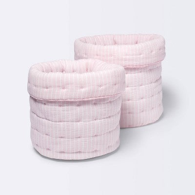  Quilted Gauze Medium Round Storage Bin - Cloud Island™ Pink Stripe