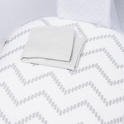  Jersey Bassinet Sheet - Cloud Island™ Gray Chevron And Solid Gray - 2pk