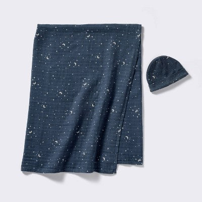  Hospital Muslin Swaddle And Hat Gift Set - 2ct - Blue Stars- Cloud Island™