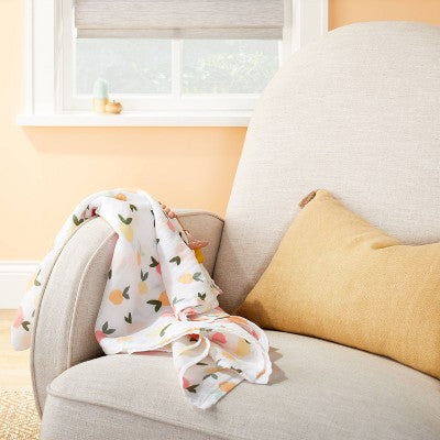  Muslin Swaddle Blanket Citrus - Cloud Island™ White/Orange