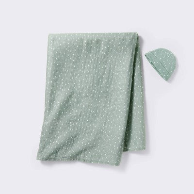  Hospital Muslin Swaddle And Hat Gift Set - 2ct - Green - Cloud Island™